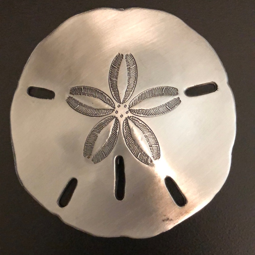 Estate Silver Sand Dollar Pendant - Picture 3 of 3